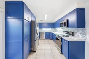 442 MEADOWOOD BOULEVARD, FERN PARK, FL 32730 Sold 04/15/26