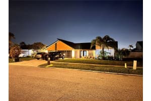 5807 SCHOONER WAY, TAMPA, FL 33615 - MLS#MFRO6372365