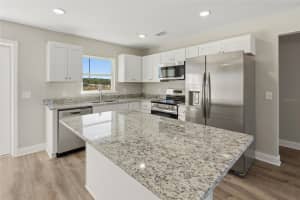 1700 LAKE PIONEER DRIVE, AVON PARK, FL 33825 - MLS#MFRO6372465