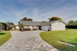 2523 BAYFRONT PARKWAY, ORLANDO, FL 32806 - MLS#MFRO6372471