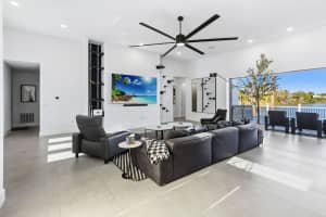 4 LOTUS LAKE DRIVE, CASSELBERRY, FL 32707 - MLS#MFRO6372522