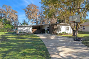 9825 LAKE GEORGIA DRIVE, ORLANDO, FL 32817 - MLS#MFRO6372598