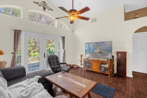 10303 WINDING CREEK LANE, ORLANDO, FL 32825 - MLS#MFRO6372632