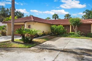 5059 JAMAICA CIRCLE, ORLANDO, FL 32808 - MLS#MFRO6372637