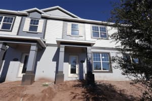 5204 CENTER LAKE RANCH BOULEVARD, ST CLOUD, FL 34771 - MLS#MFRO6372647