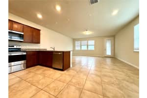 10904 LEAFSHORE LOOP, ORLANDO, FL 32829 - MLS#MFRO6372675