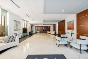 101 EOLA DRIVE, ORLANDO, FL 32801 - MLS#MFRO6372678