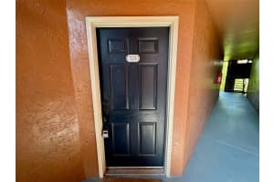 5128 CONROY ROAD, ORLANDO, FL 32811 - MLS#MFRO6372680