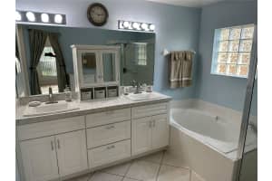 632 HERON BAY DRIVE, ORLANDO, FL 32825 - MLS#MFRO6372708