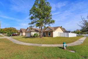 3711 LINSBURY STREET, ORLANDO, FL 32817 - MLS#MFRO6372741