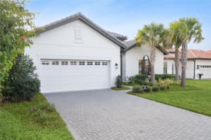 9236 SAN JOSE BLVD, HOWEY IN THE HILLS, FL 34737 - MLS#MFRO6372763