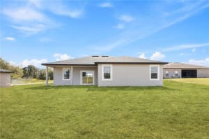 1652 Redfin Dr Kissimmee, FL 34759 - Off Market