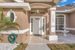 11206 CROOKED RIVER CT COURT, CLERMONT, FL 34711 - MLS#MFRO6372793