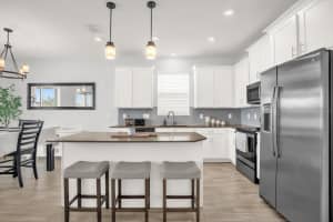 6941 DILLY LAKE AVENUE, GROVELAND, FL 34736 - MLS#MFRO6372827