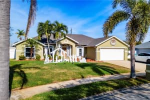 3522 TWELVE OAKS CIR, MERRITT ISLAND, FL 32953 - MLS#MFRO6372848