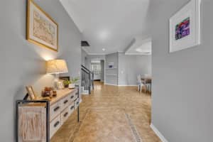 607 OAKLAND AVENUE, WINTER GARDEN, FL 34787 - MLS#MFRO6372870