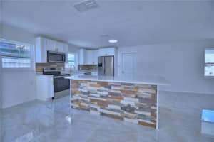 5504 SEDGEFIELD STREET, ORLANDO, FL 32808 - MLS#MFRO6372888