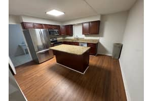 2211 SUNNY VIEW DR, OVIEDO, FL 32765 - MLS#MFRO6372911