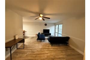 2811 ARCHER ROAD, GAINESVILLE, FL 32608 - MLS#MFRO6372912