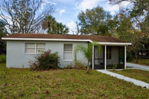 1537 Jefferson Dr, MOUNT DORA