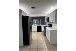 8224 BREEZE COVE LANE, ORLANDO, FL 32819 - MLS#MFRO6372984