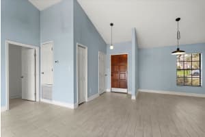 1062 WEAVER DRIVE, OVIEDO, FL 32765 - MLS#MFRO6372994