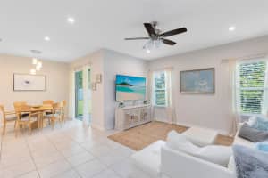 373 SIESTA VISTA COURT, DAVENPORT, FL 33896 - MLS#MFRO6373048