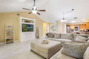 8932 VILLAGE GREEN BOULEVARD, CLERMONT, FL 34711 - MLS#MFRO6373144