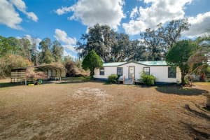 MLS# MFRO6373385, Groveland, Florida 34736