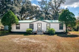 MLS# MFRO6373385, Groveland, Florida 34736