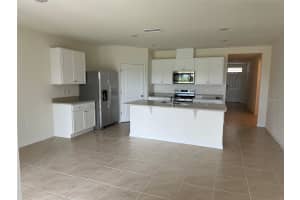 240 Taylor Groves St Lake Wales, FL 33898 - Off Market