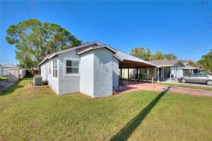 210 FLORIDA DRIVE, AUBURNDALE, FL 33823 - MLS#MFRO6373486