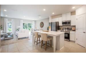 3608 SUMMIT VIEW WAY, LAKELAND, FL 33803 - MLS#MFRO6373546