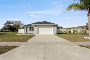 142 PINEVIEW DRIVE, OVIEDO, FL 32765 - MLS#MFRO6373573