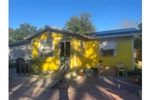 8401 18TH STREET, TAMPA, FL 33604 - MLS#MFRO6373672