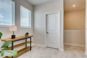 545 OCEAN COURSE AVENUE, DAVENPORT, FL 33896 - MLS#MFRO6373674