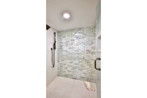 101 RIVERSIDE DRIVE, NEW SMYRNA BEACH, FL 32168 - MLS#MFRO6373701