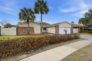 132 SAGEWOOD COURT, APOPKA, FL 32703 - MLS#MFRO6373803