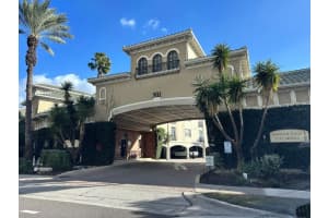 501 KNIGHTS RUN AVENUE, TAMPA, FL 33602 - MLS#MFRO6373805