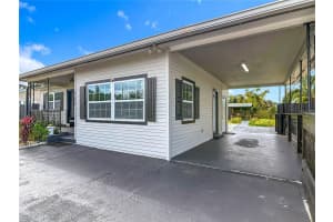 748 WHITE STREET, DAYTONA BEACH, FL 32114 - MLS#MFRO6373880