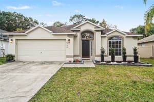 4040 FOREST ISLAND DRIVE, ORLANDO, FL 32826 - MLS#MFRO6374015