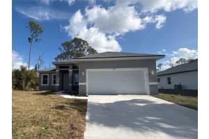 5210 Redwood Ter, NORTH PORT