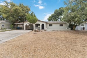 608 DORA AVENUE, TAVARES, FL 32778 - MLS#MFRO6374045