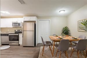 2115 ELLICOTT STREET, TAMPA, FL 33610 - MLS#MFRO6374075