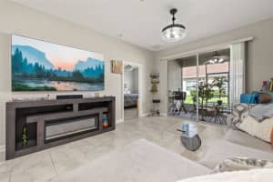 1060 BLACKWOLF RUN ROAD, DAVENPORT, FL 33896 - MLS#MFRO6374118