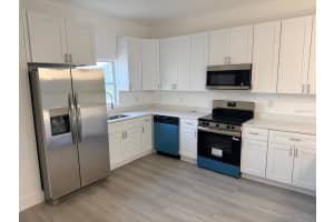 5253 PEBBLE BEACH DRIVE, SEBRING, FL 33872 - MLS#MFRO6374136