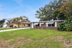 106 LANTERN LANE, WINTER HAVEN, FL 33884 - MLS#MFRO6374164
