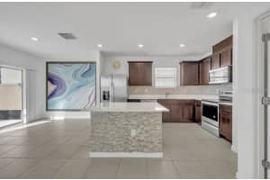 1140 SUGARWOOD STREET, DAVENPORT, FL 33837 - MLS#MFRO6374209