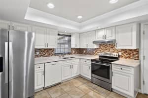 3247 KAYENTA COURT, ORLANDO, FL 32829 - MLS#MFRO6374389