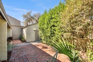 200 WEEPING ELM LANE, LONGWOOD, FL 32779 - MLS#MFRO6374392